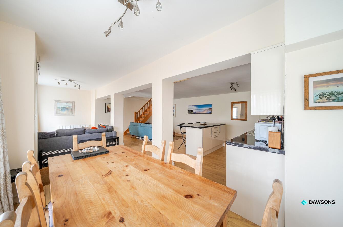 Reynoldston, Swansea, SA3 1AD